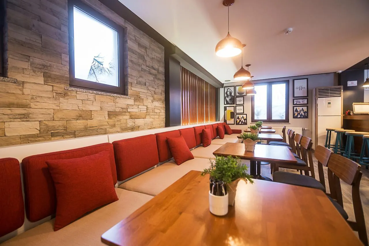 Hotel Regal Korce