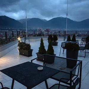 Maison d'hôtes Terrace &, Korce